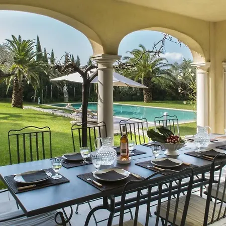 Amazing Chalet 12 Guests In Saint-tropez * سان تروبيه